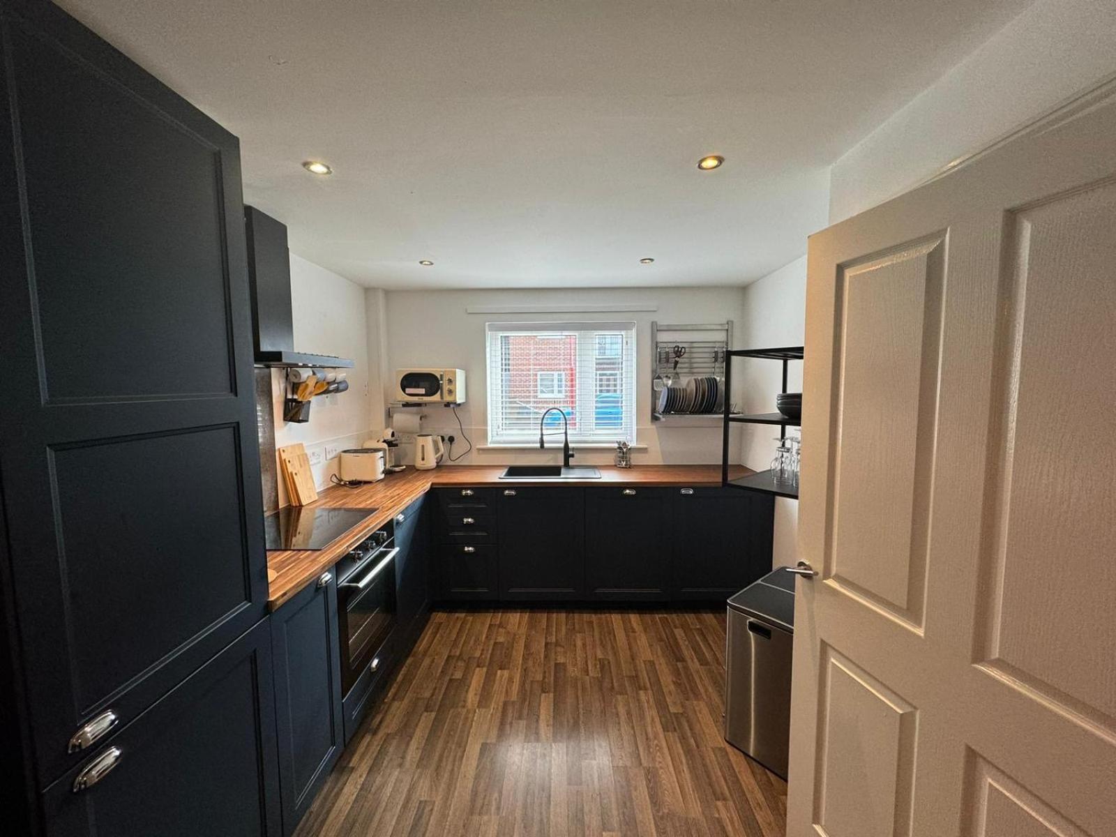 Modern Twin Room Near Ancoats & Etihad Stadium แมนเชสเตอร์ ภายนอก รูปภาพ